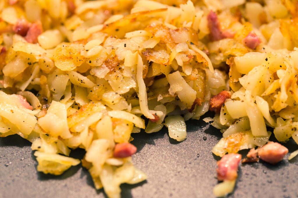 indoors, kitchen, food air fryer hash browns​